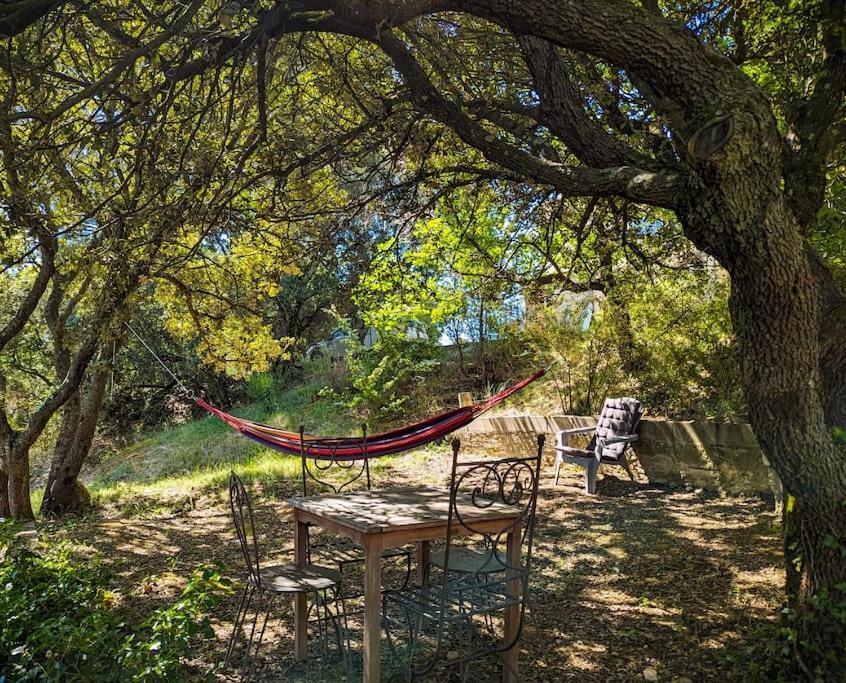 Sous Les Chenes Βίλα Peypin-d'Aigues Εξωτερικό φωτογραφία